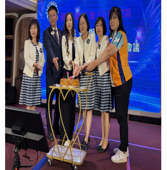 115.08.06本會舉開第34屆第2次例會暨總監訪問
