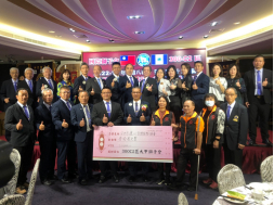 111年10月13日樂捐台中市蓮心自強服務協會社服金10萬元