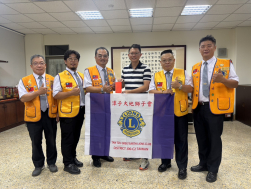 114.11.10致贈僑忠國小、潭子國小、潭秀國中、潭子國中、新興國小、頭家國小、東寶國小及潭陽國小